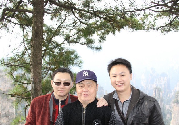 我公司旅游策划师邓永福与国家旅游局巡事员、原中国旅游报总编辑